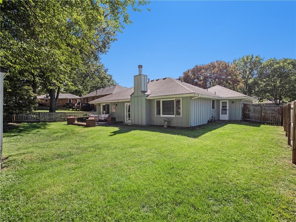 207 SE Circleview Drive — photo 24