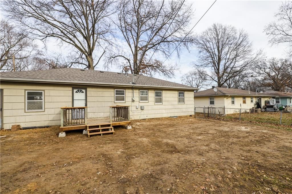 8533 Troup Avenue — photo 38