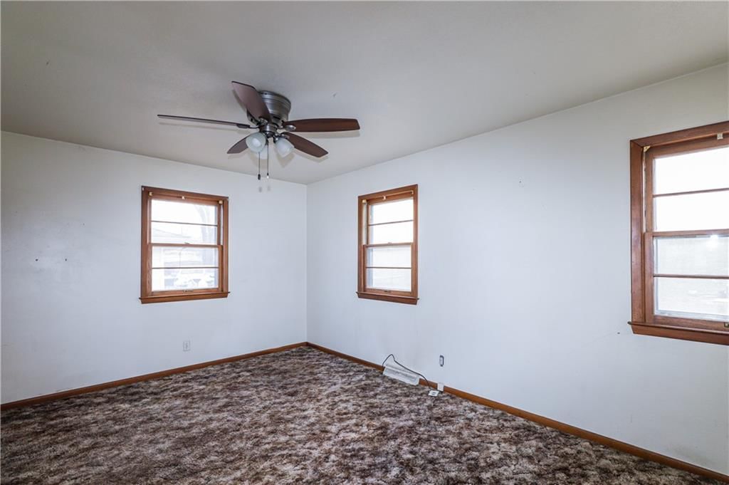 8533 Troup Avenue — photo 10