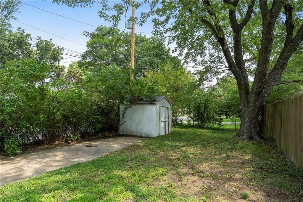 3001 S 8th Terrace — photo 41