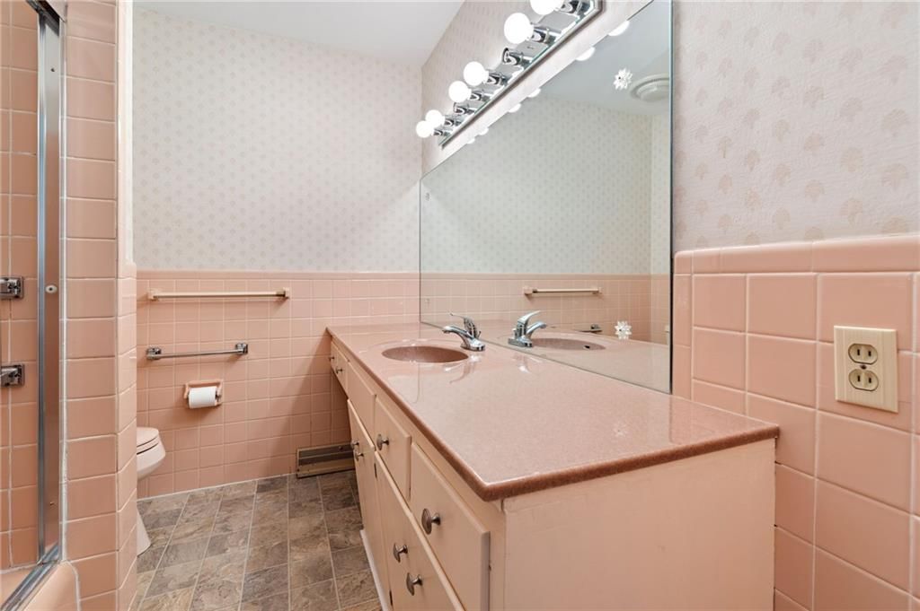 802 N Redwood Drive — photo 22