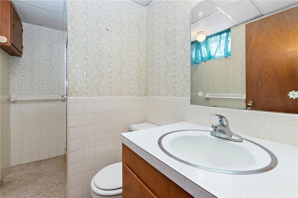 802 N Redwood Drive — photo 31