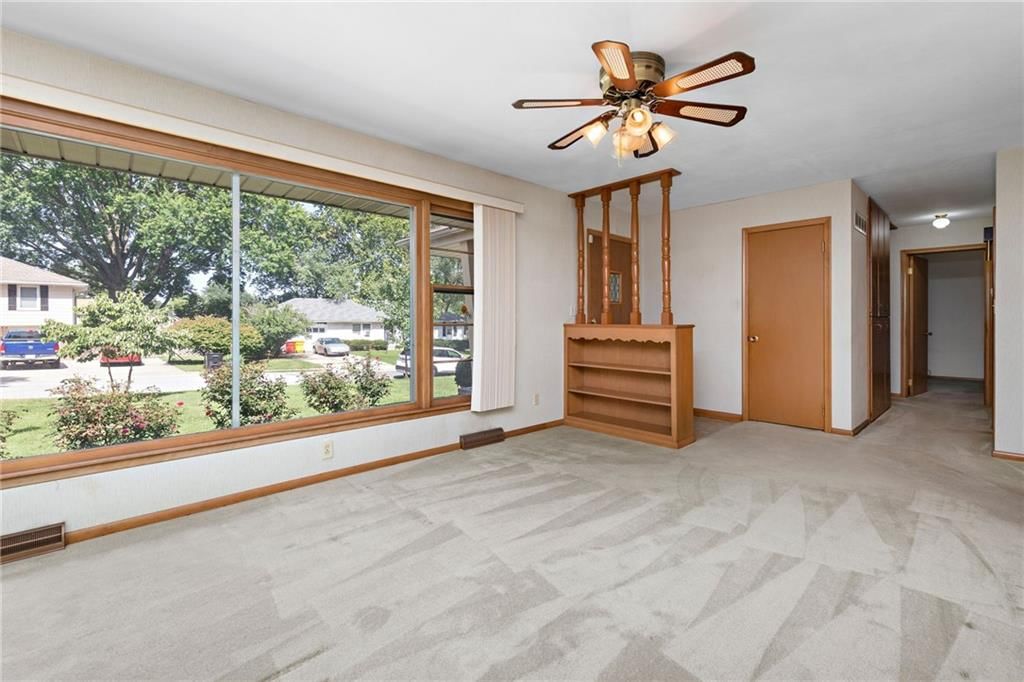 802 N Redwood Drive — photo 5