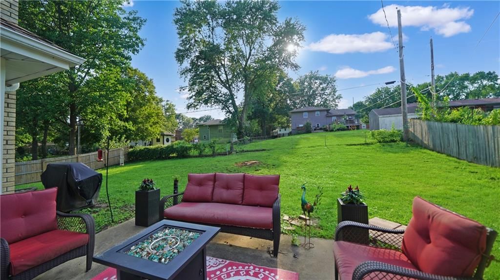 3600 S Emery Street — photo 22