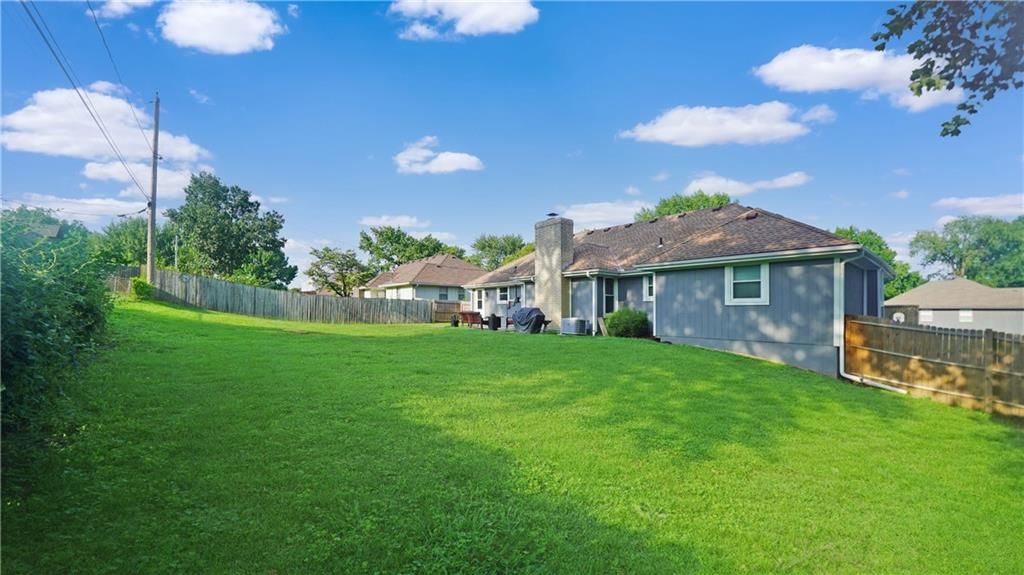 3600 S Emery Street — photo 23