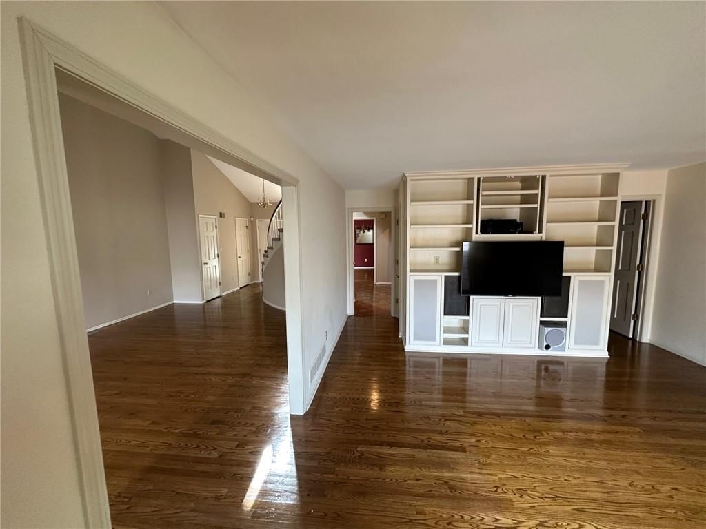 6251 Rosewood Street — photo 13
