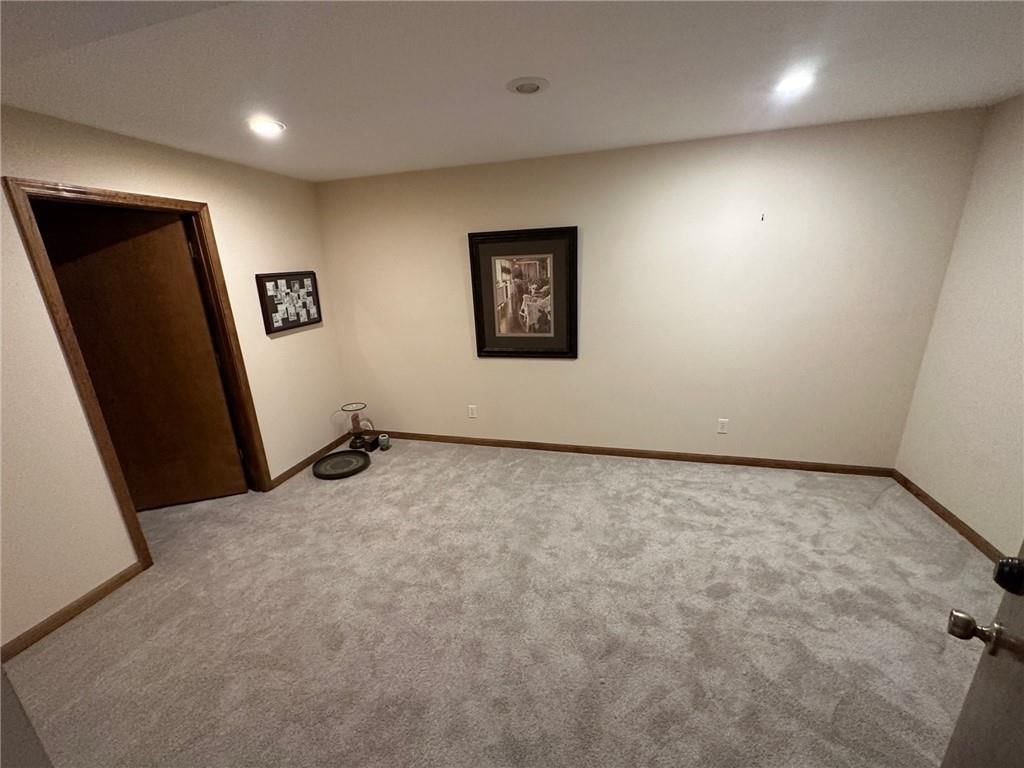 6251 Rosewood Street — photo 23