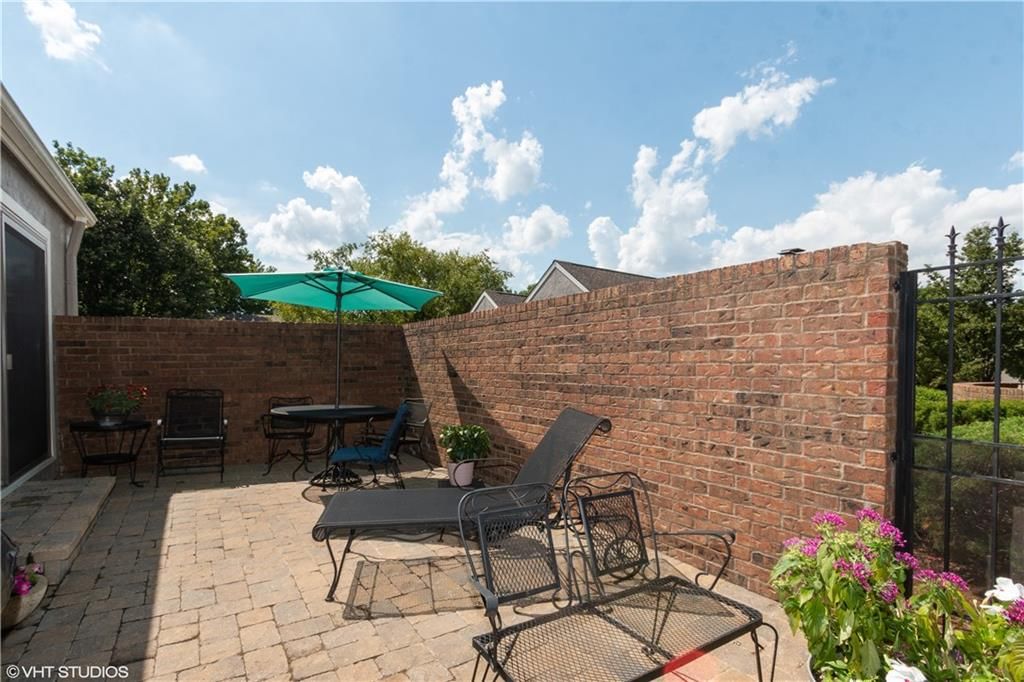 6251 Rosewood Street — photo 27