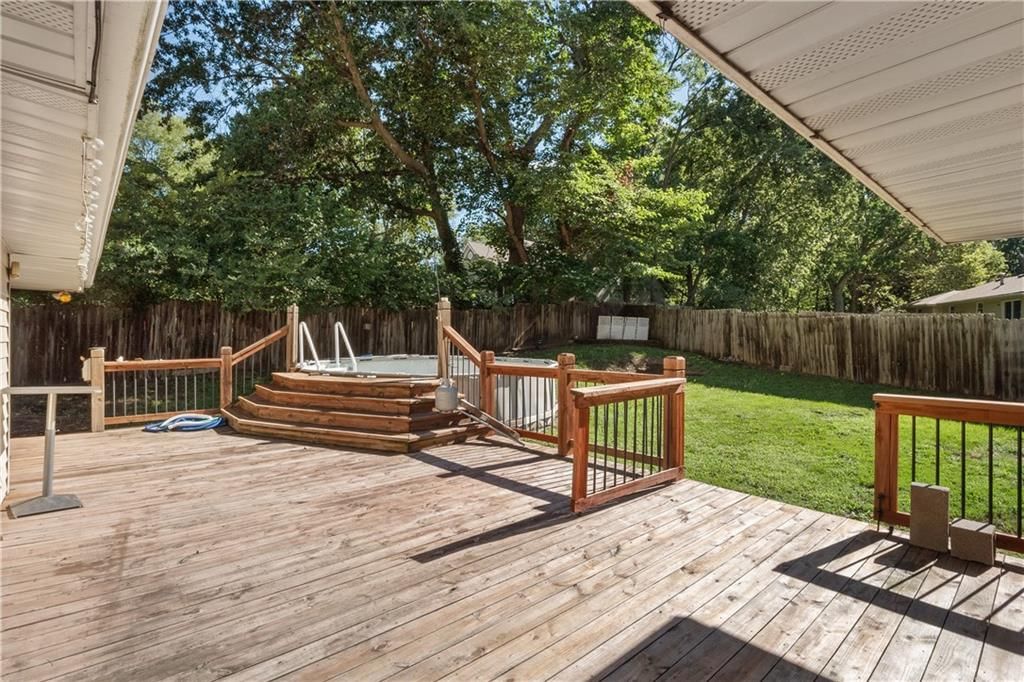 121 Johnson Road — photo 32