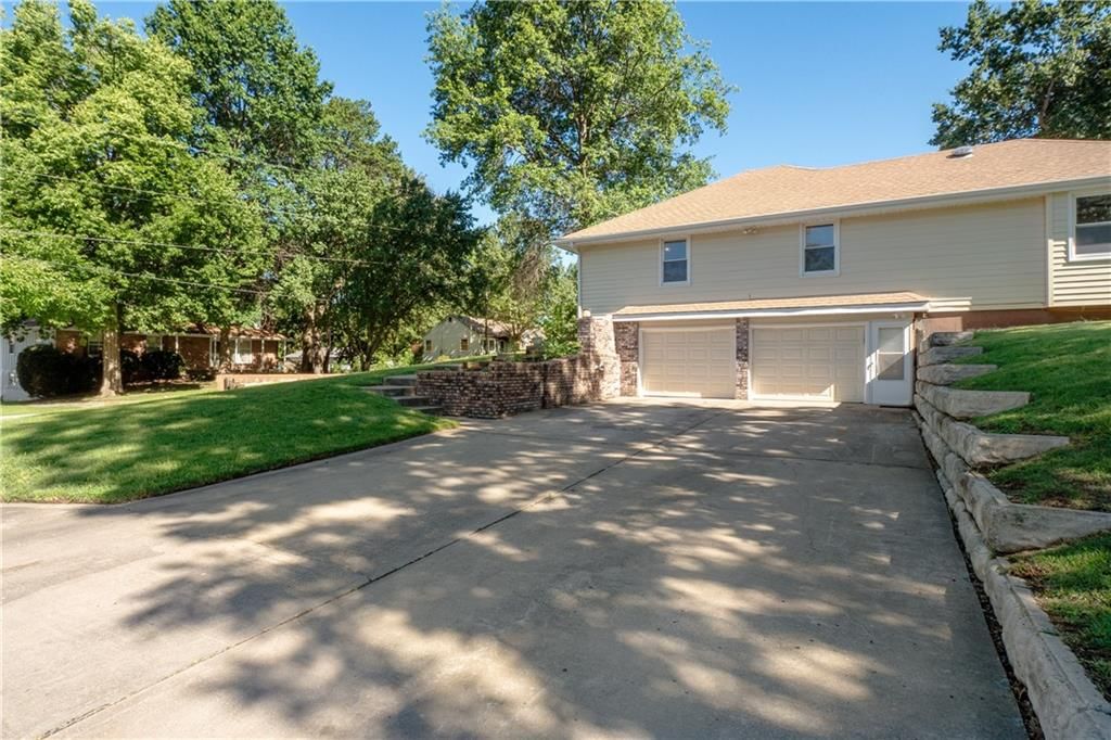 121 Johnson Road — photo 8