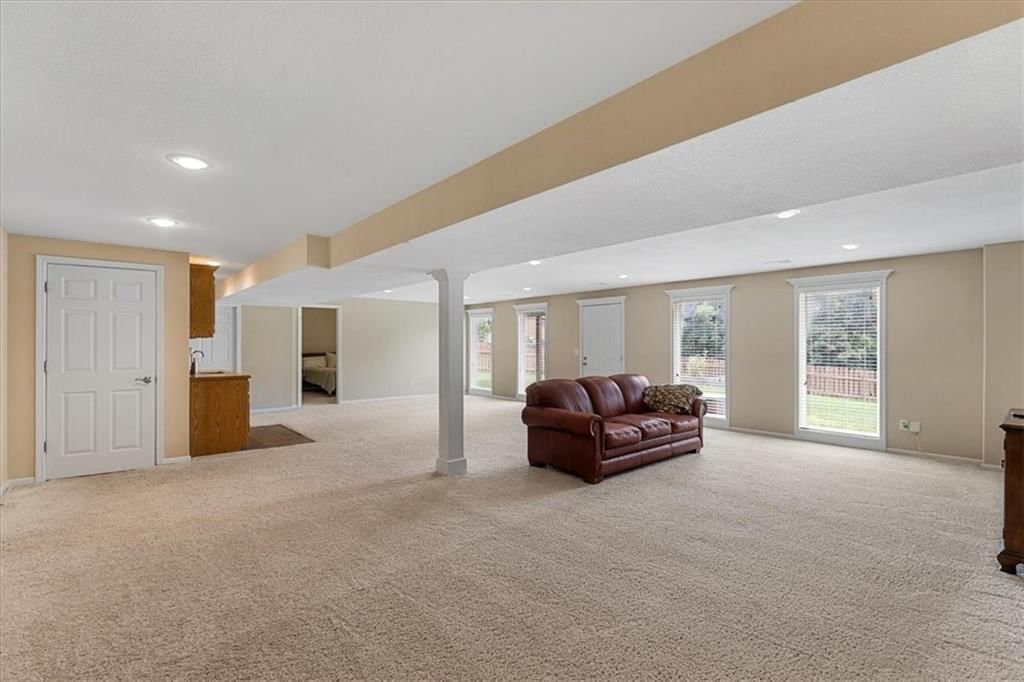9004 N Essex Drive — photo 26