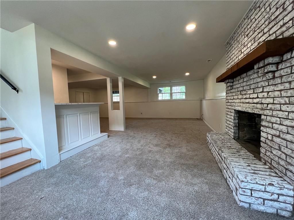 12812 Corrington Avenue — photo 12