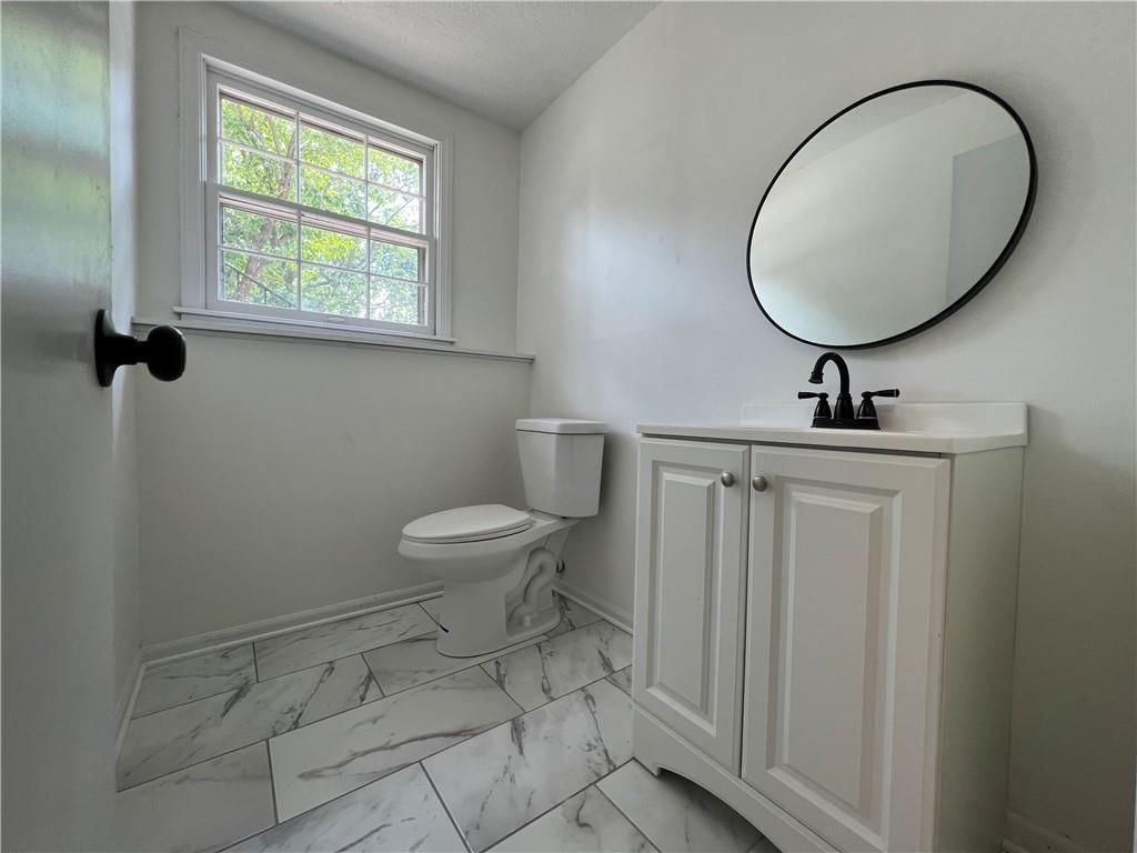 12812 Corrington Avenue — photo 14
