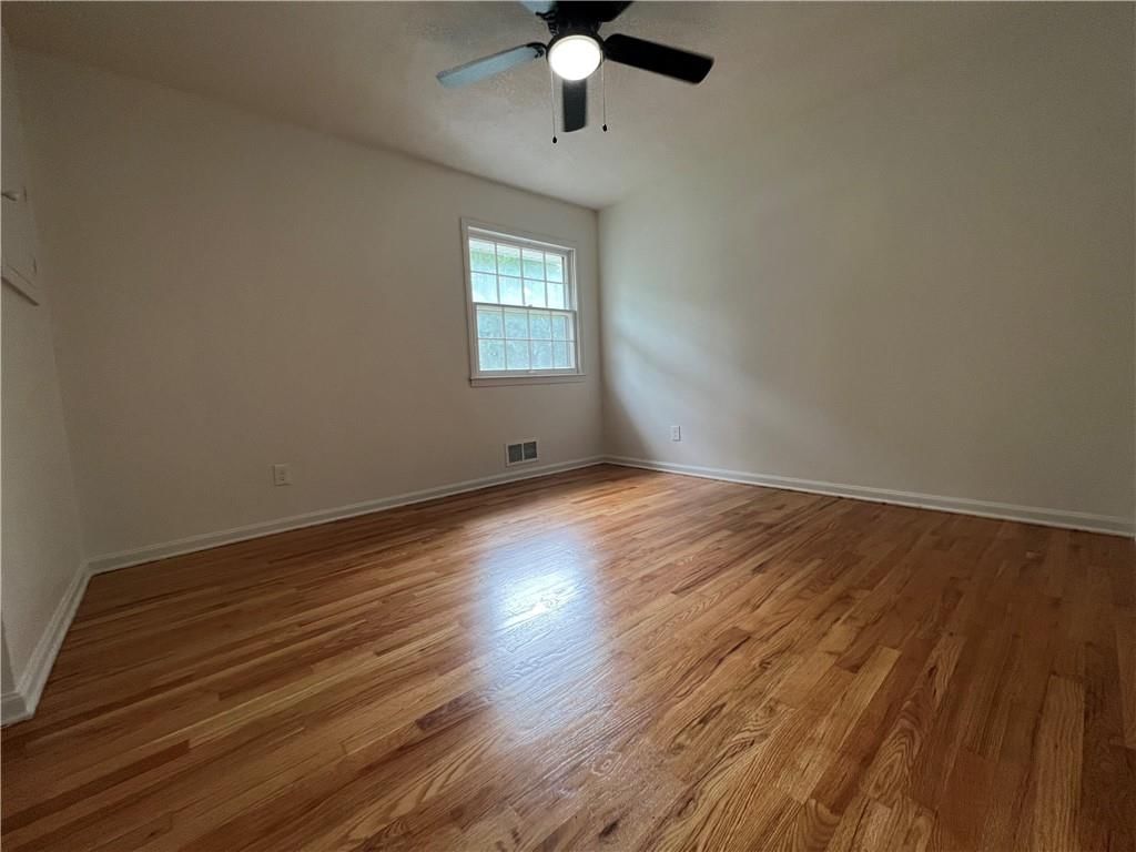 12812 Corrington Avenue — photo 6
