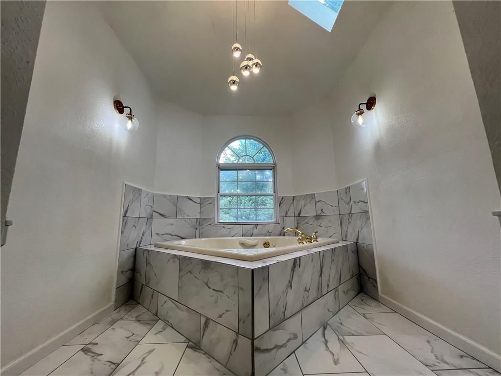 12812 Corrington Avenue — photo 10