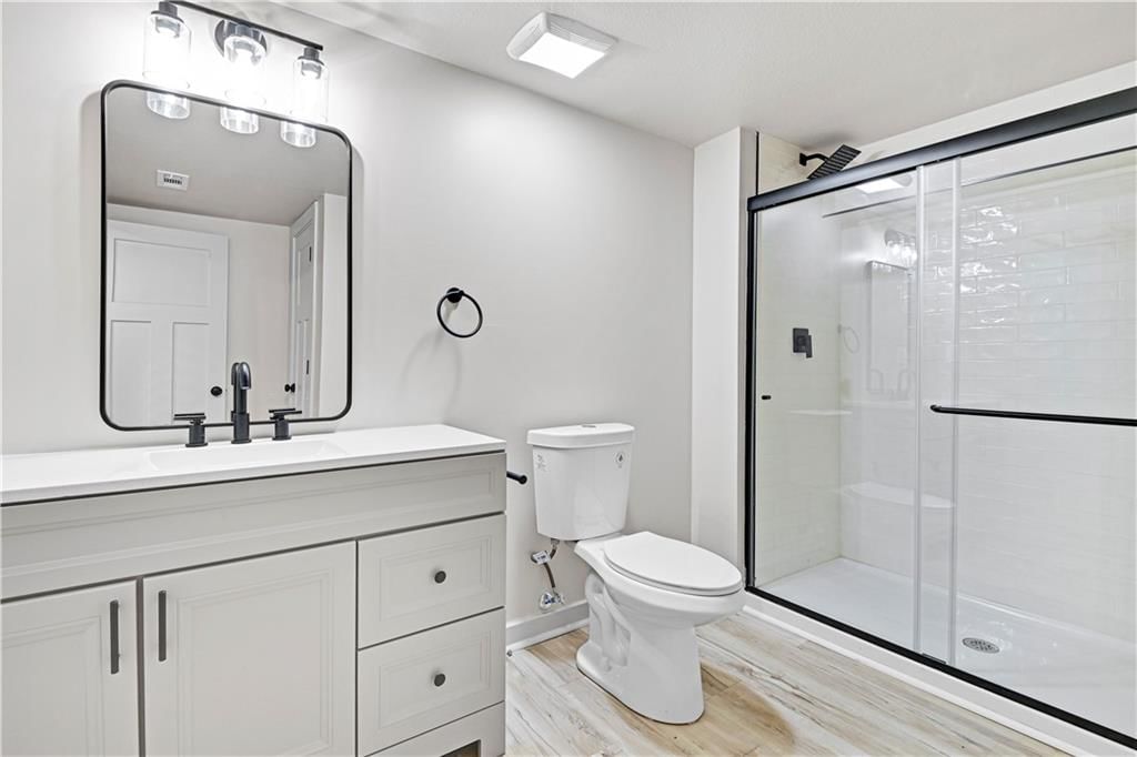 805 SW Iron Creek Drive — photo 28