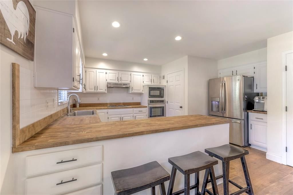 12626 W 75th Terrace — photo 9