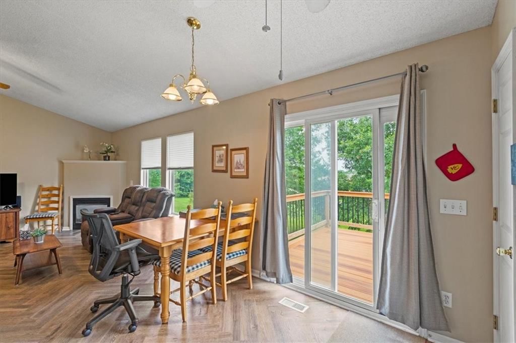 12560 Oak Point Drive — photo 17