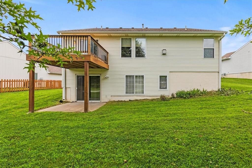 12560 Oak Point Drive — photo 5