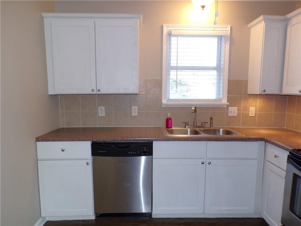 3033 Havrone Way — photo 33