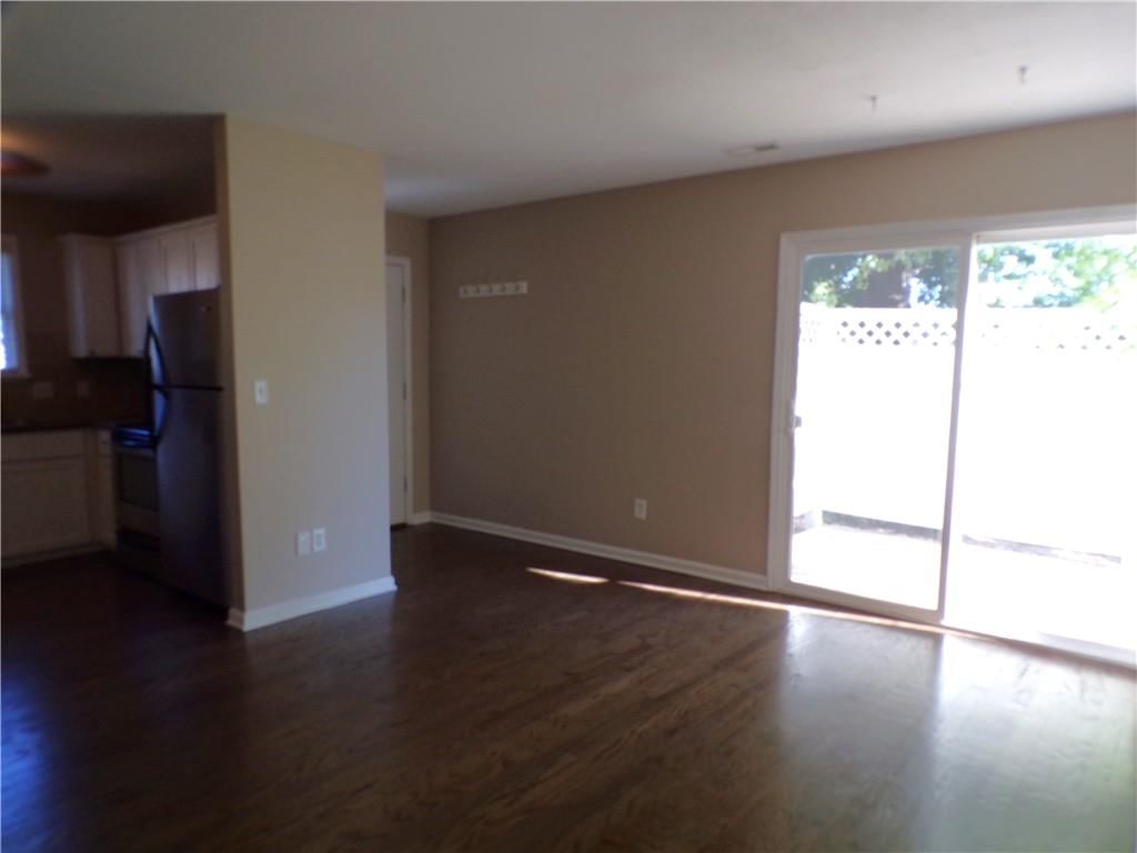 3033 Havrone Way — photo 9
