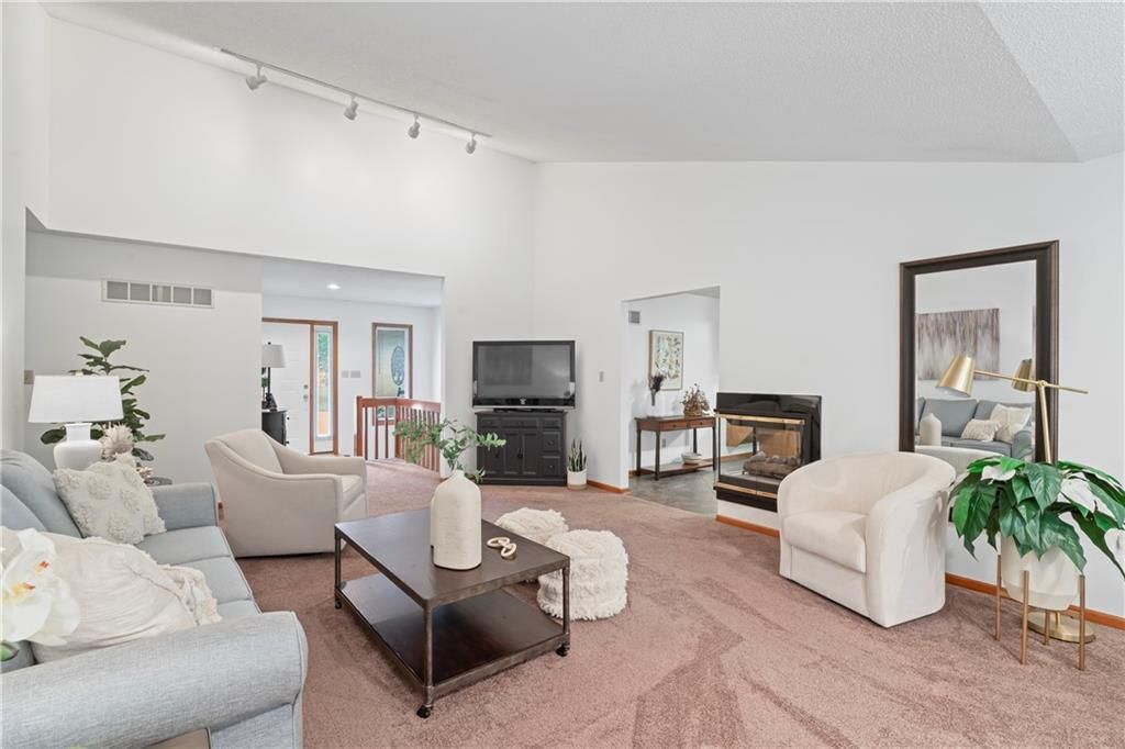 2508 S Seminole Drive — photo 12