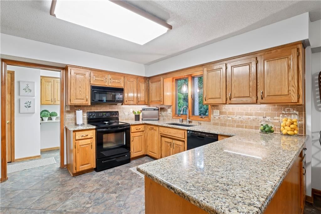 2508 S Seminole Drive — photo 16