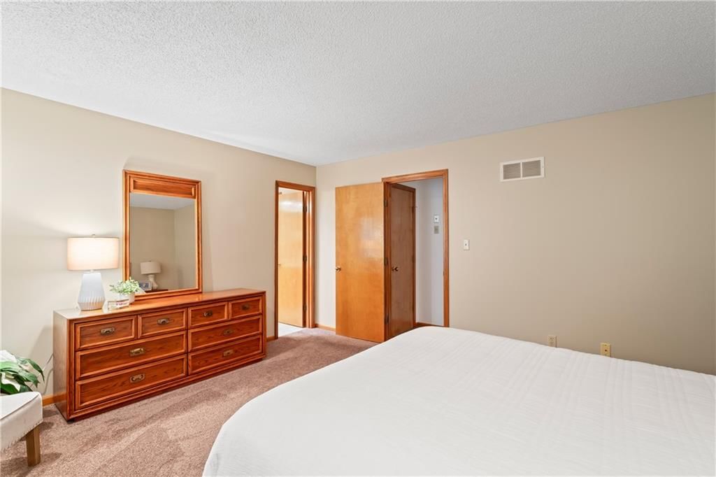 2508 S Seminole Drive — photo 27