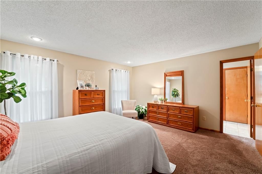 2508 S Seminole Drive — photo 28
