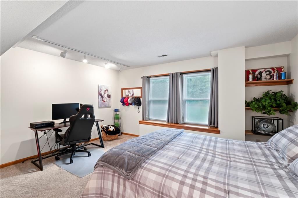 2508 S Seminole Drive — photo 48