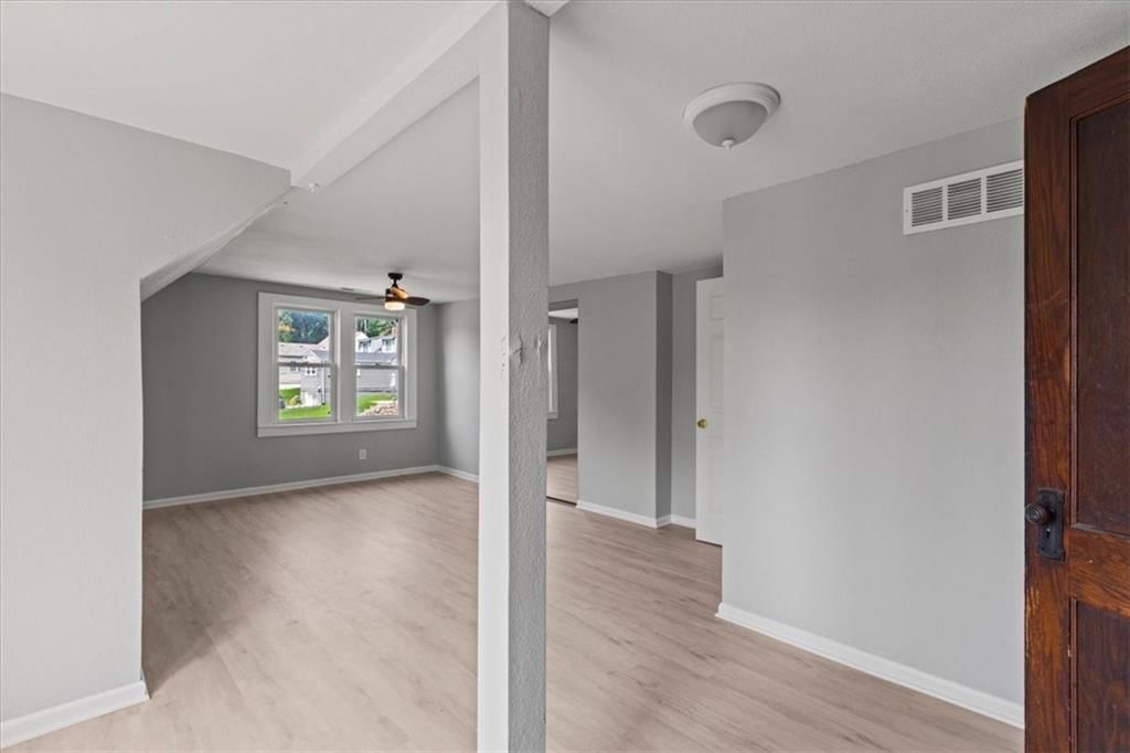 523 N Topping Avenue — photo 25