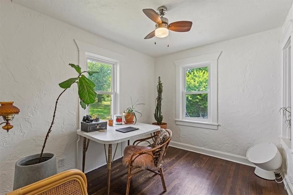 523 N Topping Avenue — photo 27