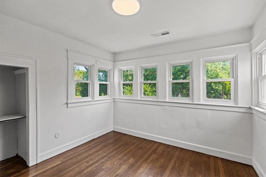 523 N Topping Avenue — photo 31