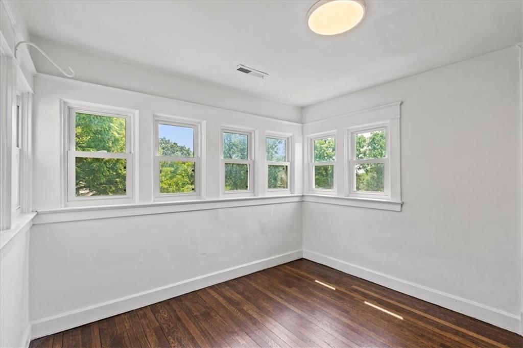 523 N Topping Avenue — photo 33