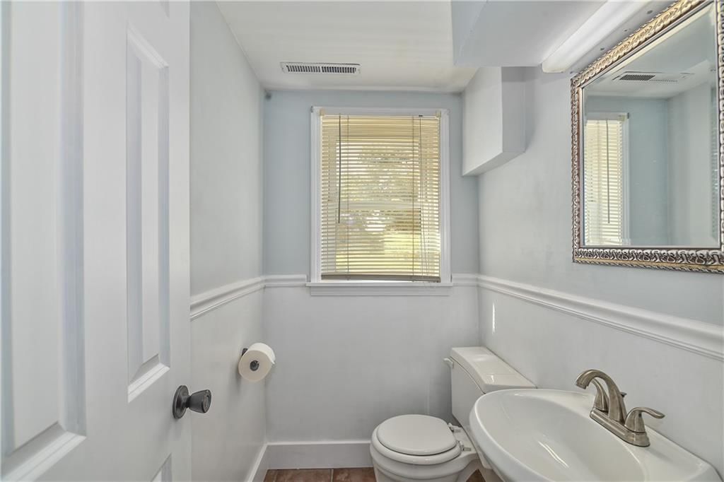 11905 W 93rd Street — photo 11