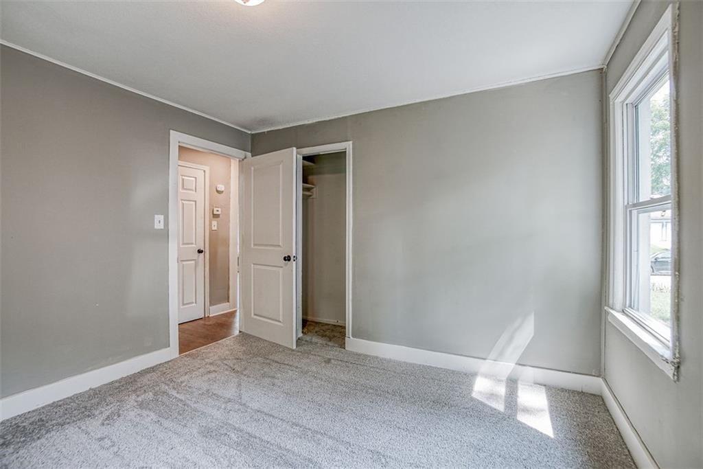 721 N Walnut Street — photo 16