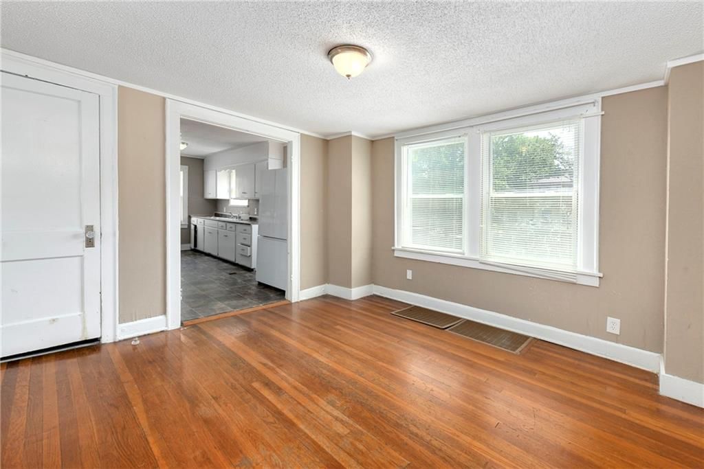 5143 Garfield Avenue — photo 7
