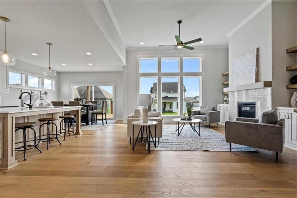 4269 Lake Shore Court — photo 4