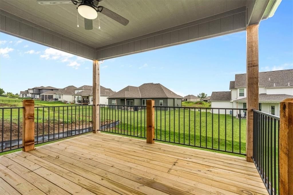 4269 Lake Shore Court — photo 10