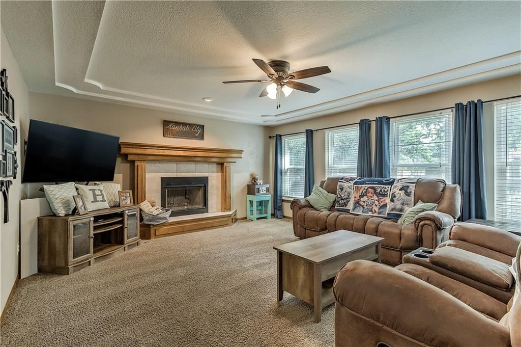 1033 SE Country Lane — photo 14
