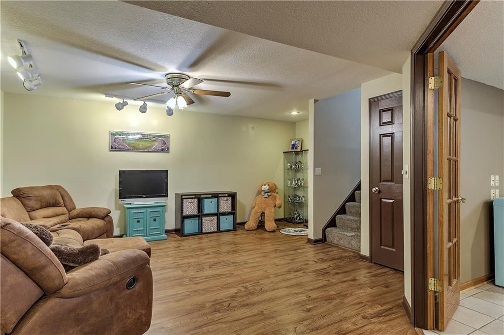 1033 SE Country Lane — photo 25