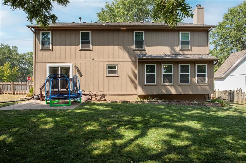 1033 SE Country Lane — photo 35