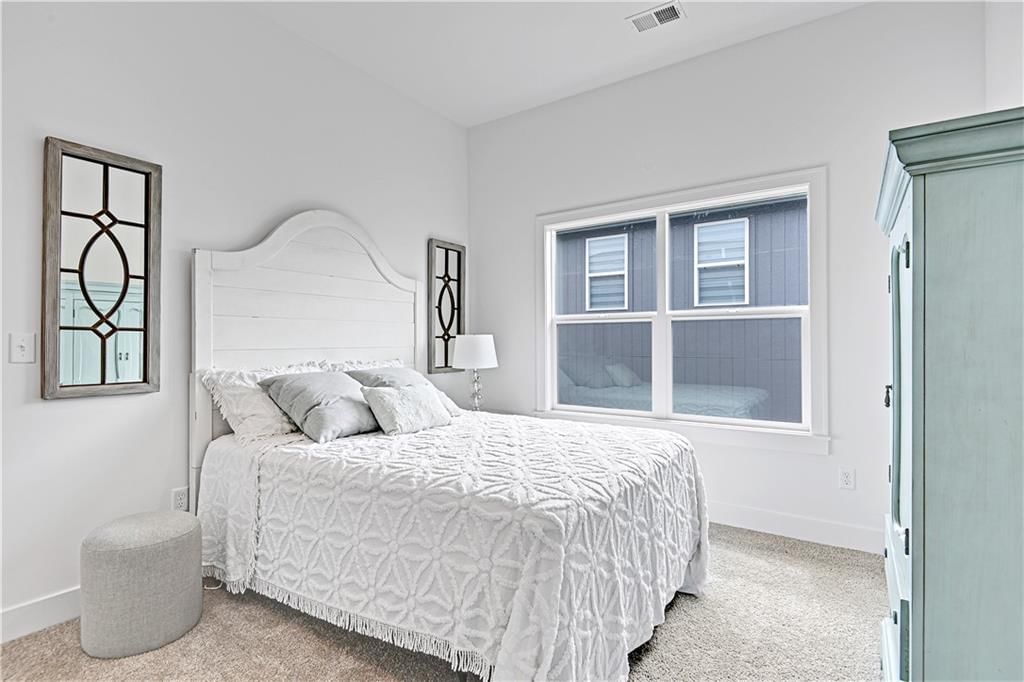 17324 Bradshaw Street — photo 27