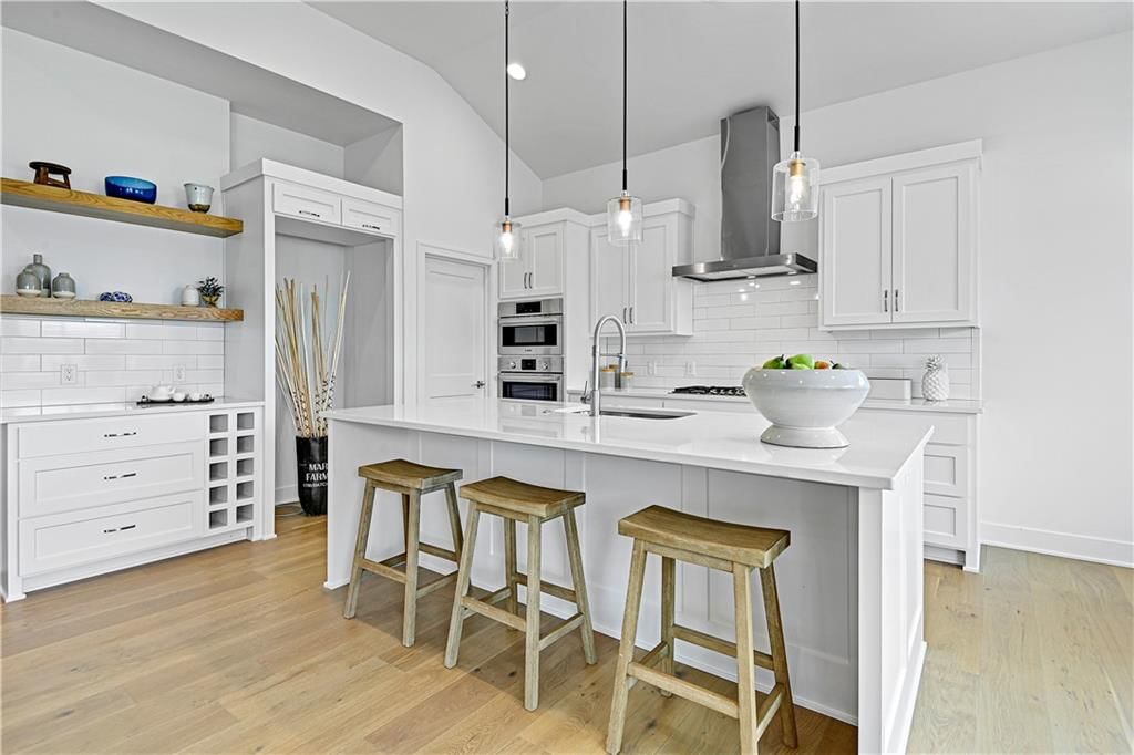 17324 Bradshaw Street — photo 9