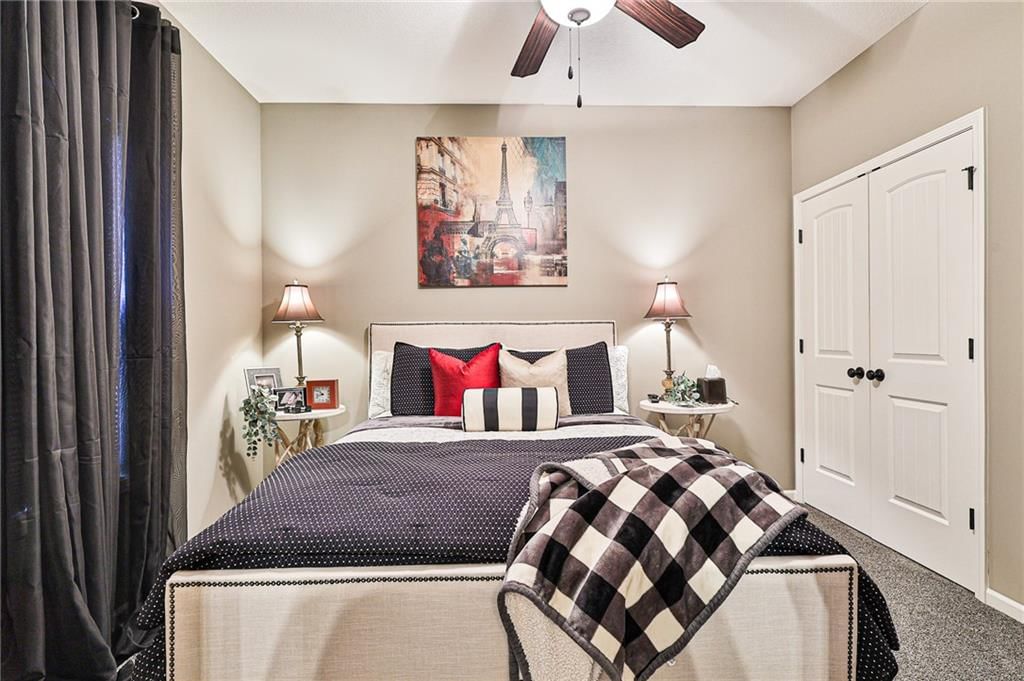 4129 S Eagle Point Court — photo 21