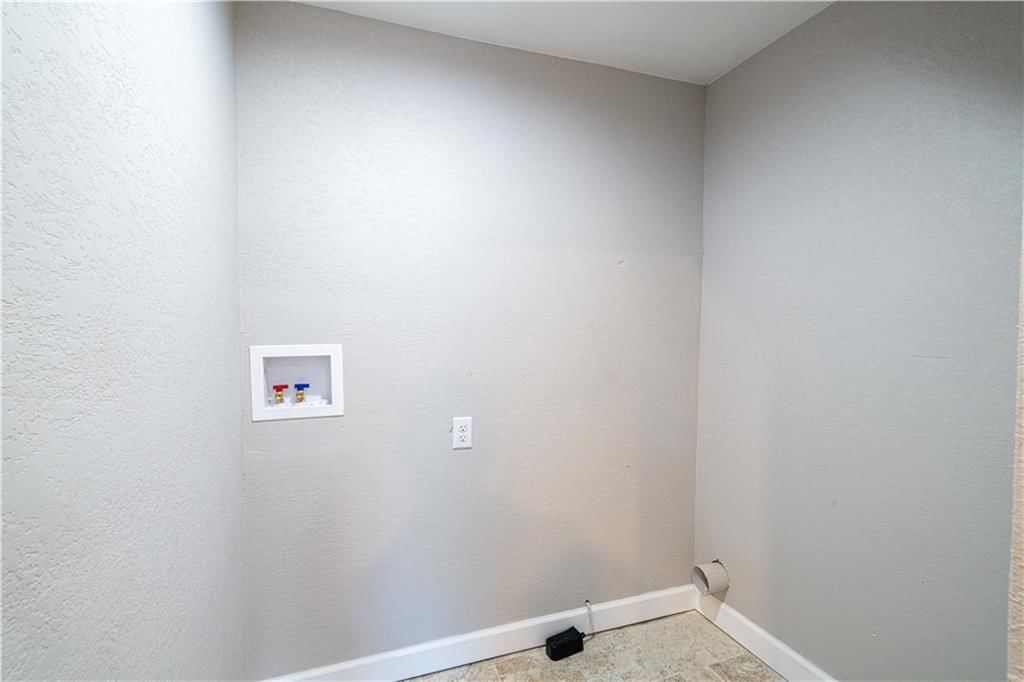 2704 Lafayette Street — photo 14