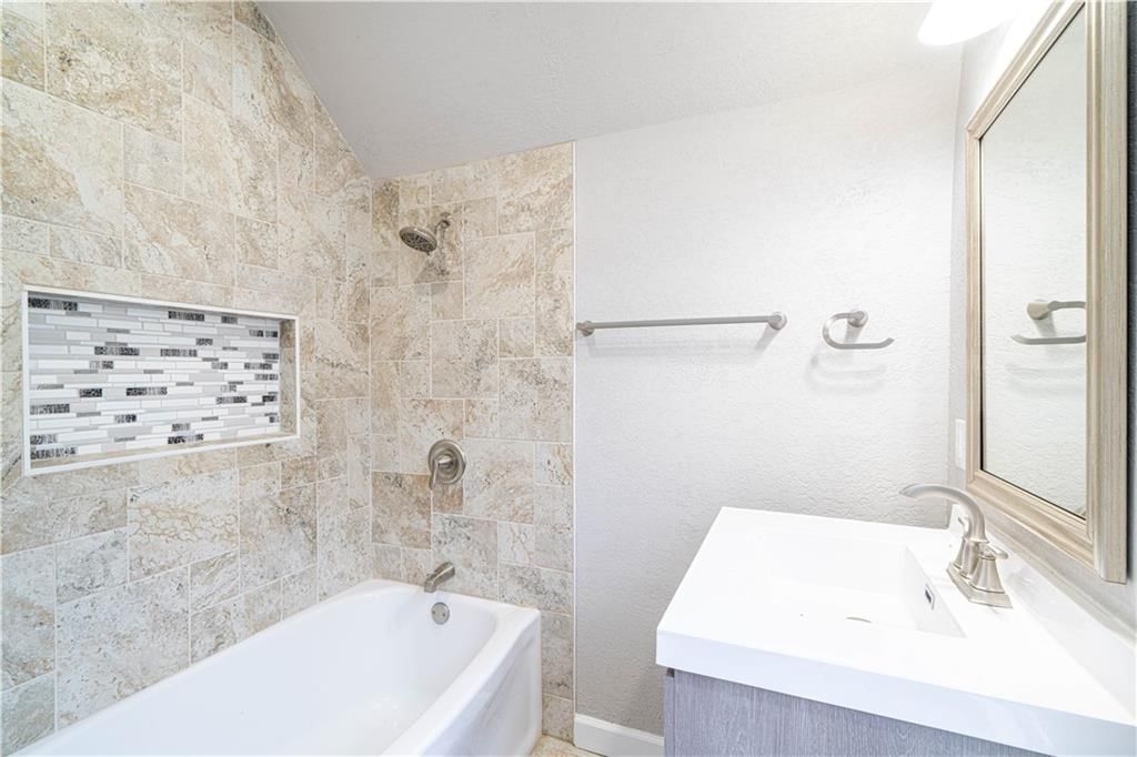 2704 Lafayette Street — photo 18