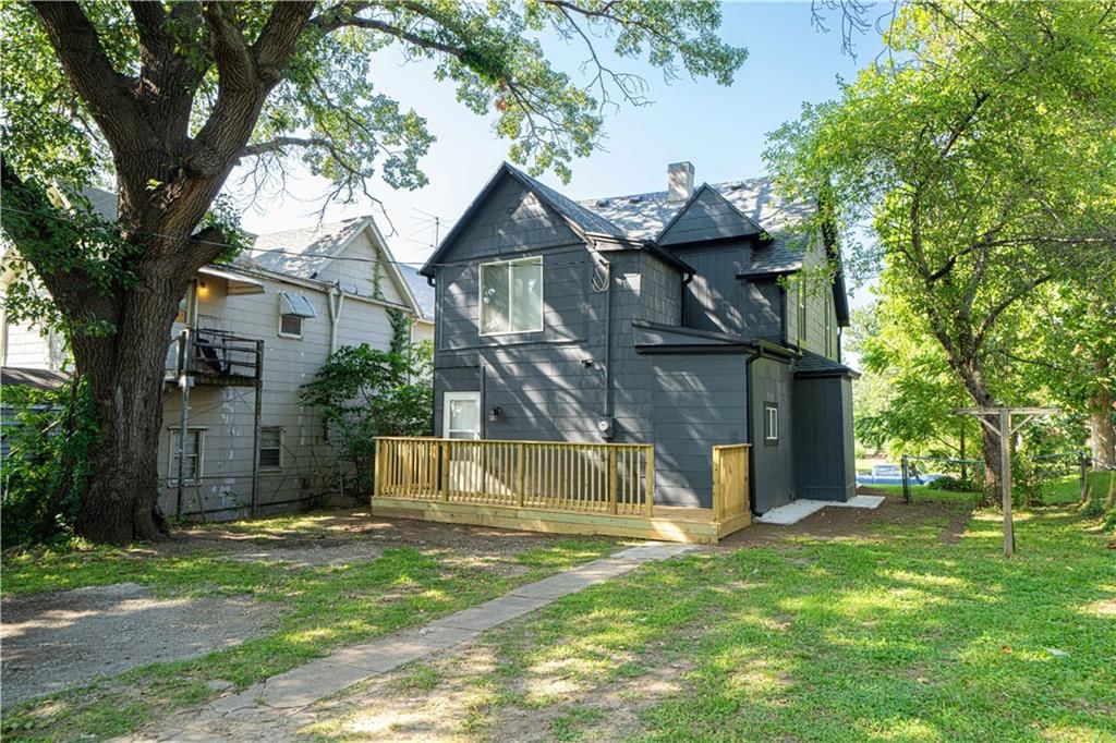 2704 Lafayette Street — photo 23