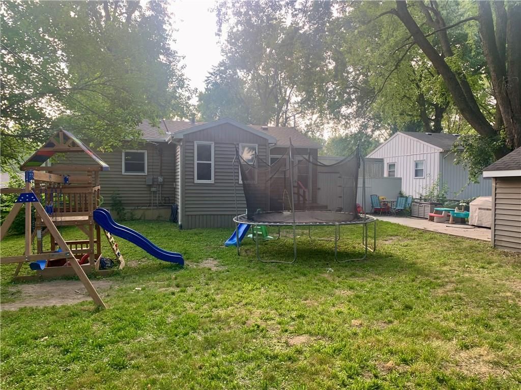 2501 Hillside Lane — photo 35