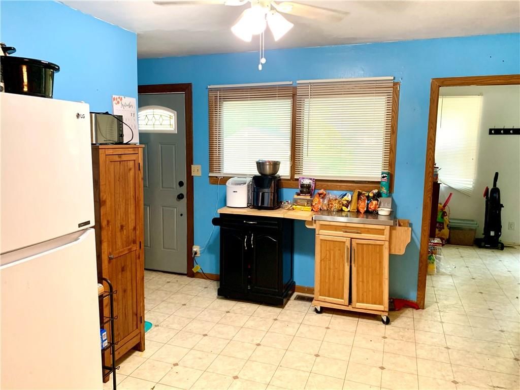 2501 Hillside Lane — photo 8
